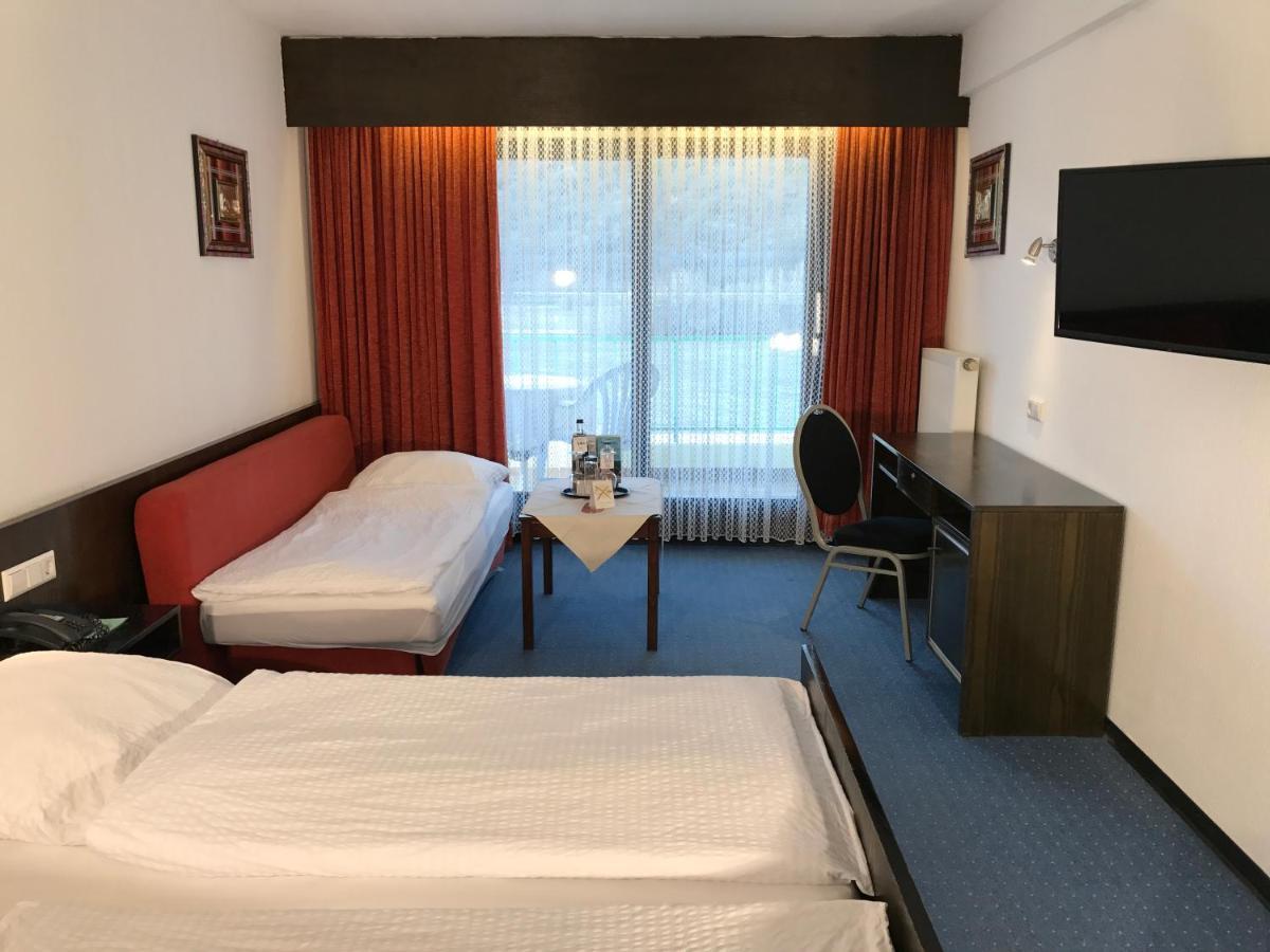 Hotel Rheinlust Бопард Екстериор снимка