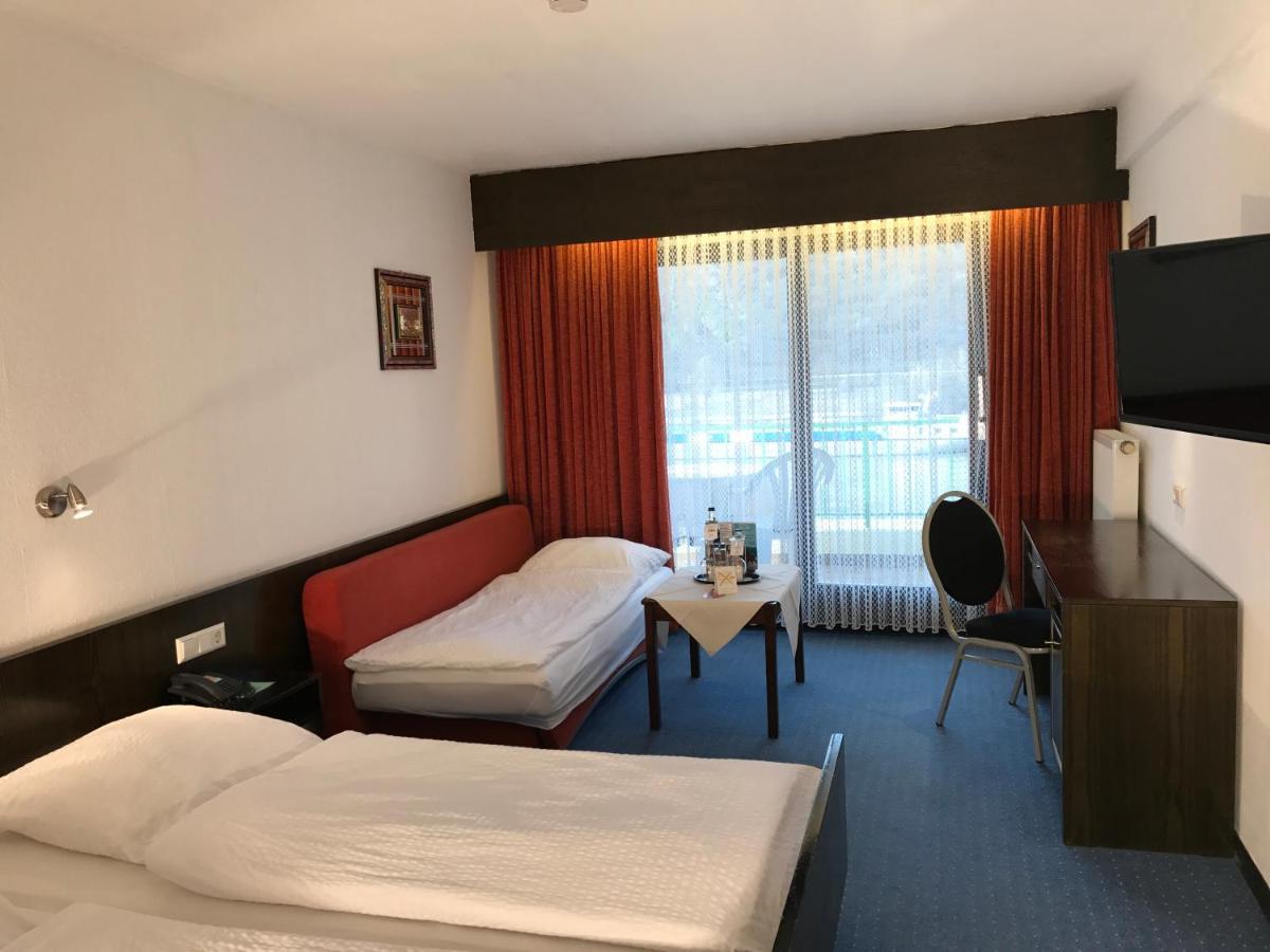 Hotel Rheinlust Бопард Екстериор снимка